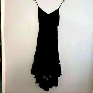 Main Strip High in Front, Black Flowy Tie in Front Dress, EUC